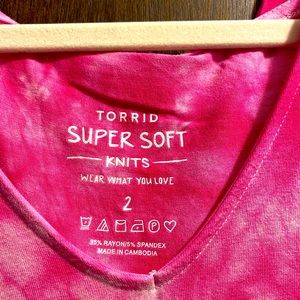 Torrid size 2 supper soft top